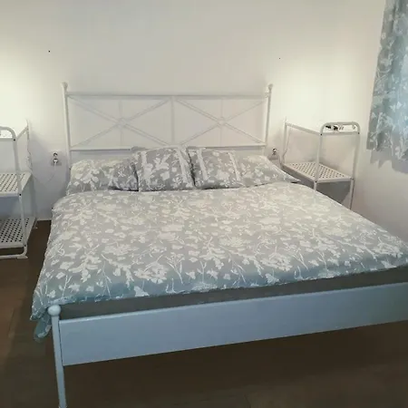 Apartment Vinarstvi U Krcku *